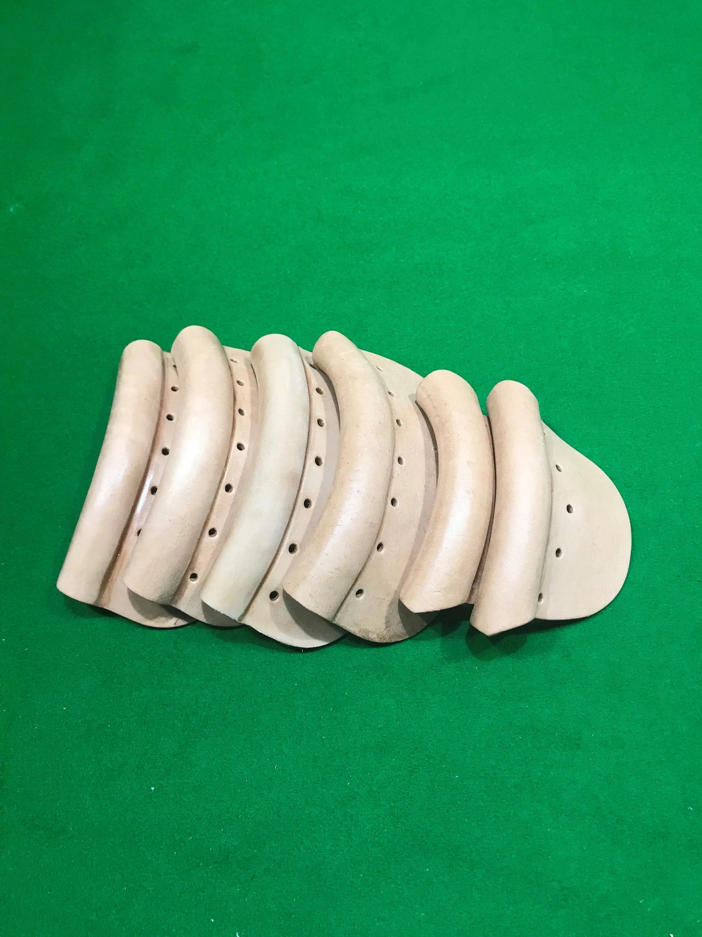 Moulded Pocket Leathers Light Tan - Q-Masters