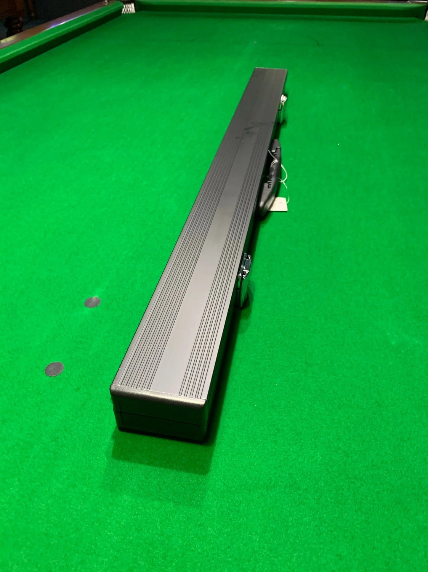 Aluminium Deluxe Pool, Snooker & Billiard Cue Case - Q-Masters