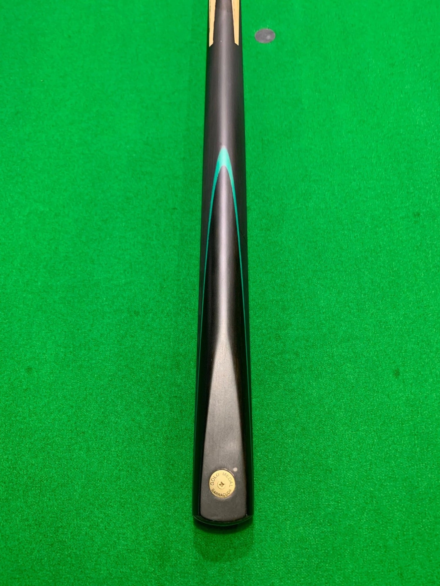 BARRACUDA Gold Medal 1/2 Piece Pool, Snooker Billiard Cue - Q-Masters