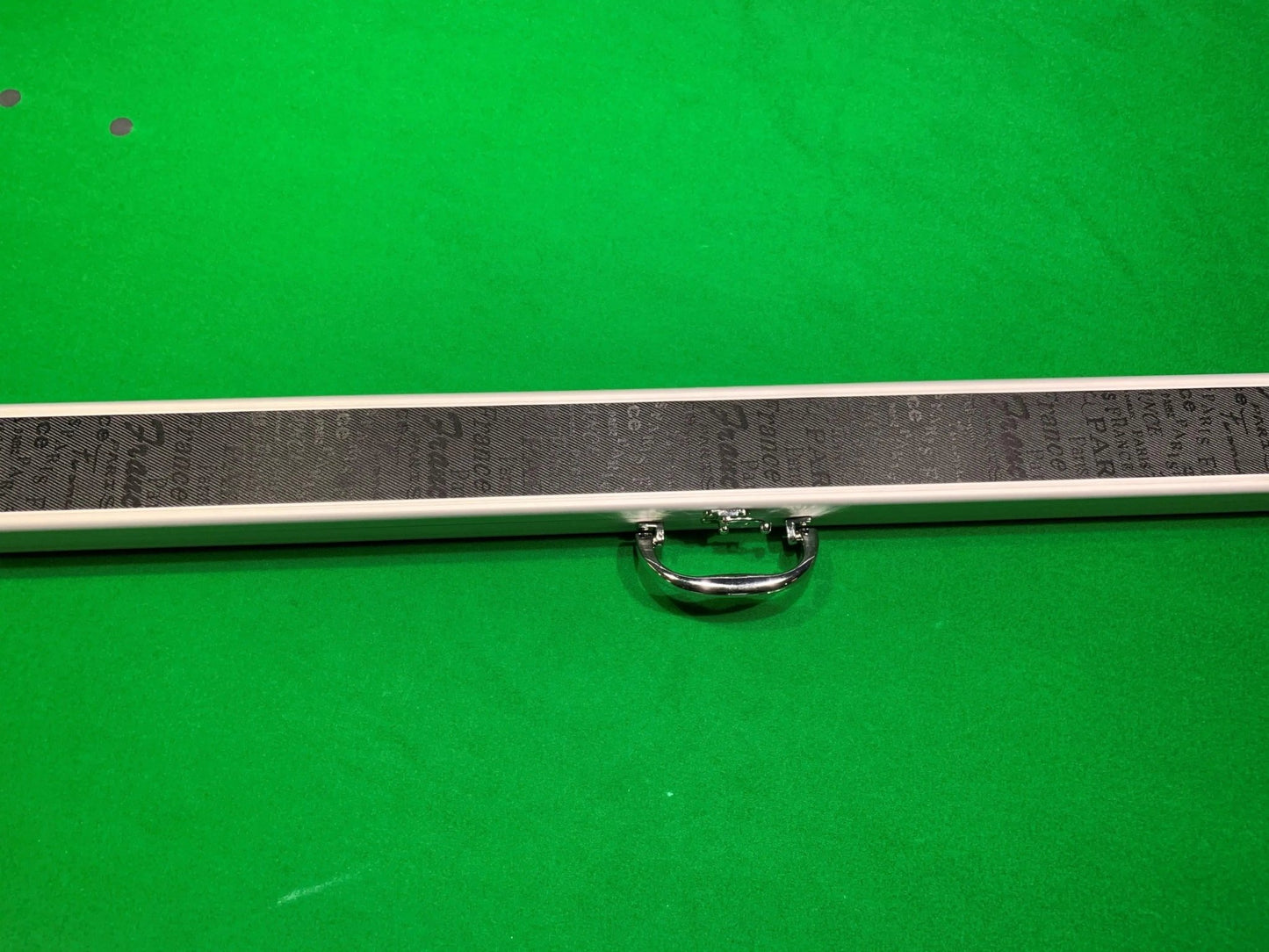 Deluxe Aluminium Design Pool Snooker Billiard 3/4 Cue Case - Q-Masters