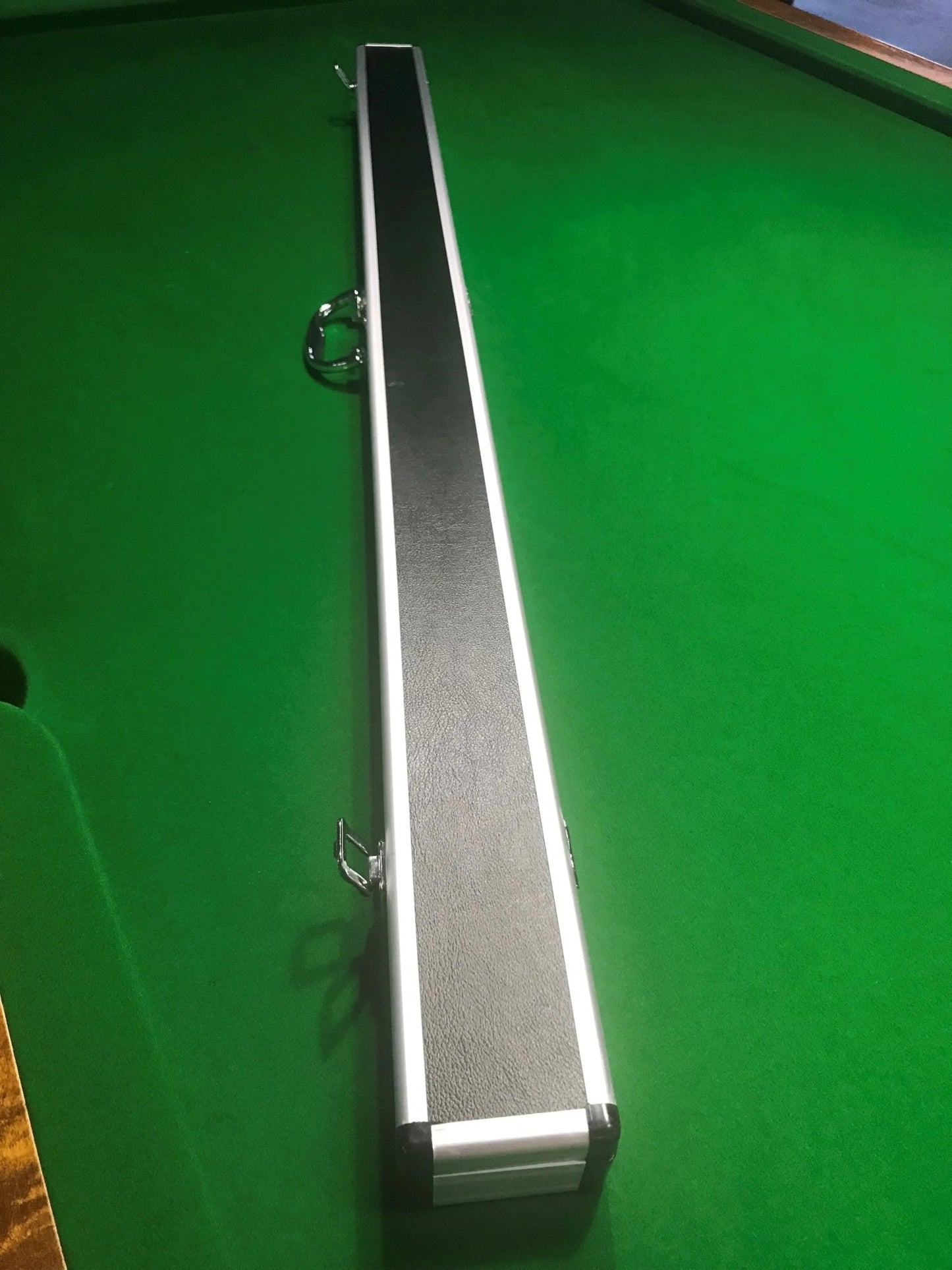 Deluxe Aluminium Formula Pool Snooker Billiard 3/4 Cue Case - Q-Masters