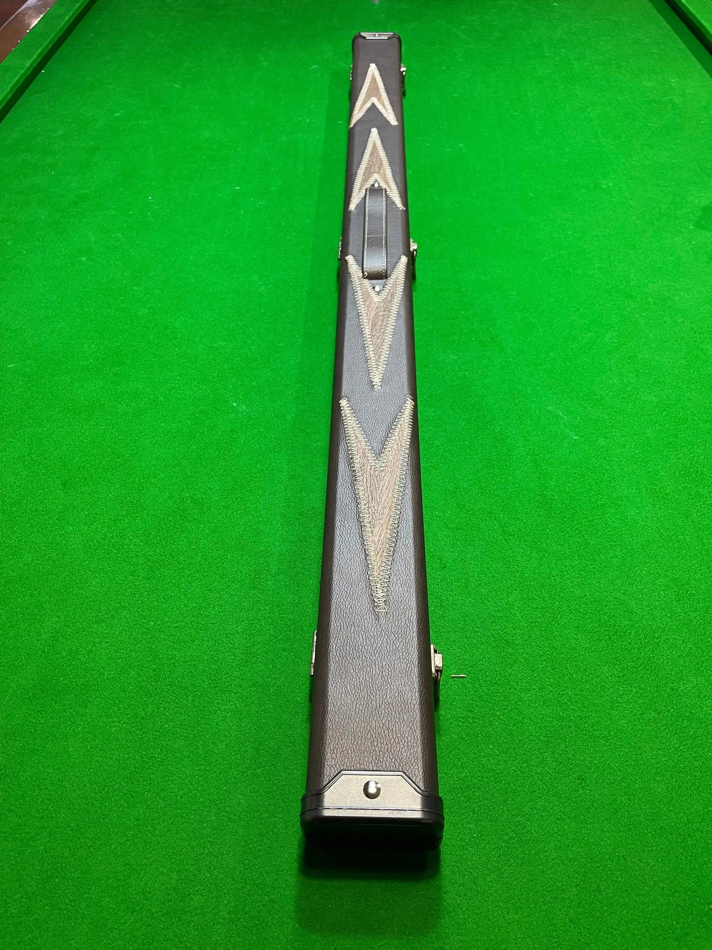 Deluxe Leather Art 3/4 Pool, Snooker, & Billiard Cue Case - Q-Masters