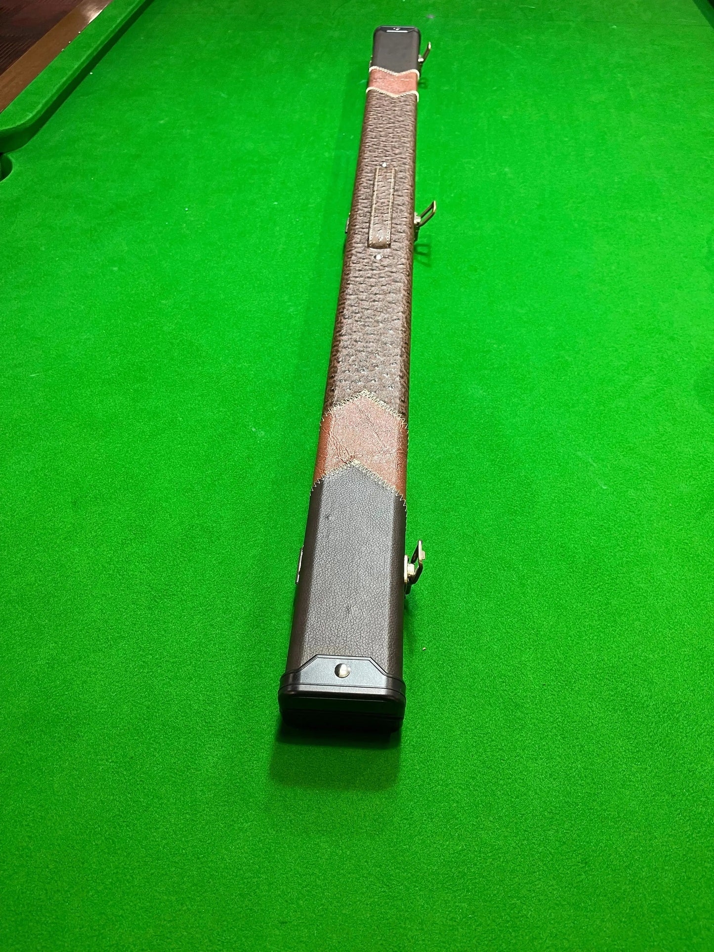 Deluxe Leather Art 3/4 Pool, Snooker, & Billiard Cue Case - Q-Masters