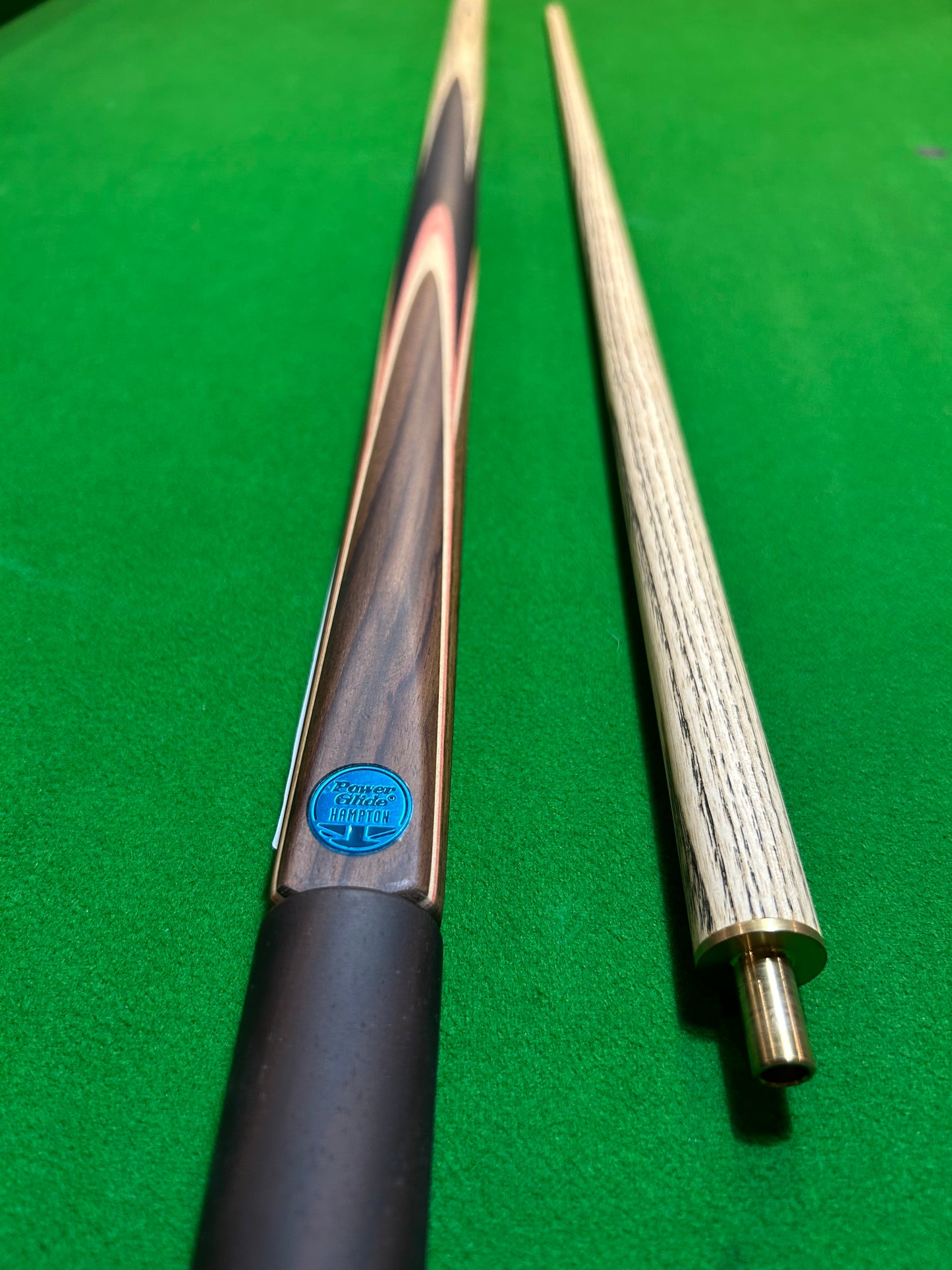 POWERGLIDE Tournament Hampton 1/2 Piece Pool, Snooker & Billiard Ash Cue