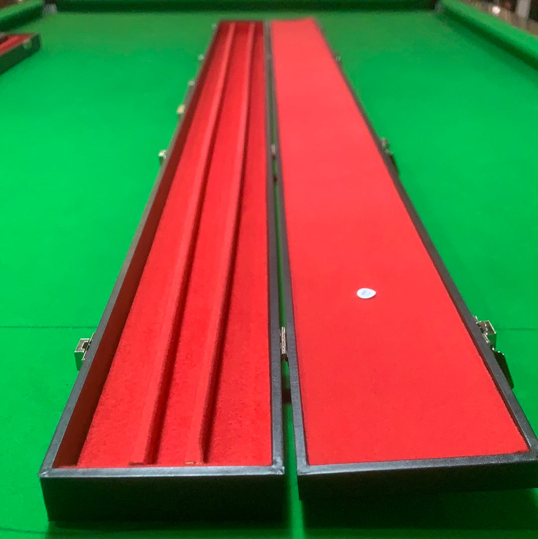 1 Piece Standard 60” Pool, Snooker and billiards case. 3 slots