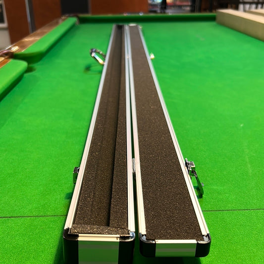 1 piece cue case.