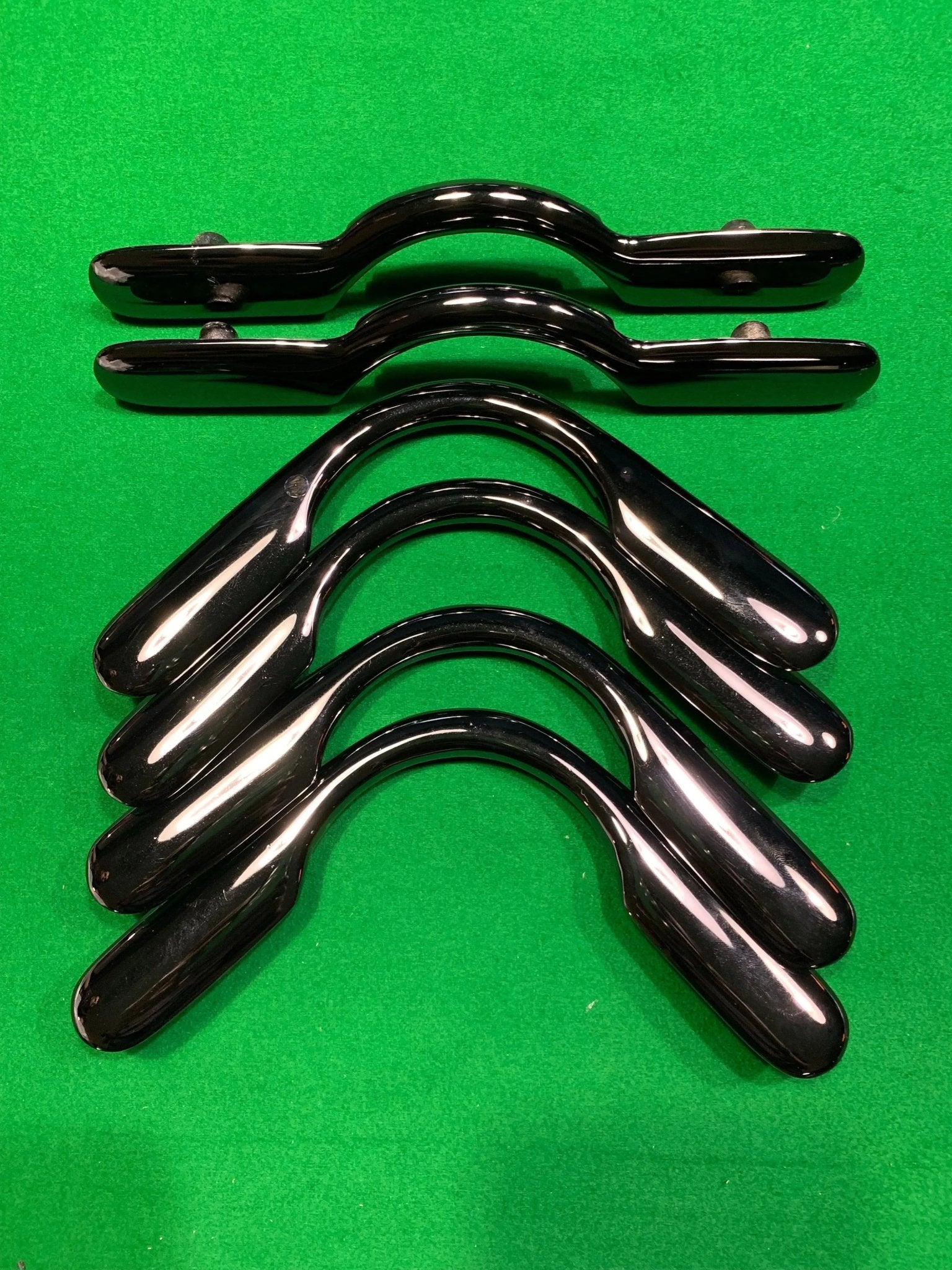 Deluxe Quality Solid Pool, Snooker, Billiard Table Pocket Brackets Heavy Boss Round QMasters