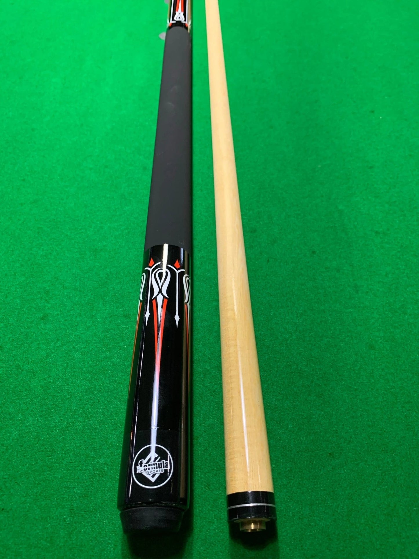 Formula Maple 9 Ball Pool Snooker Billiard Cue 58″ inch - Q-Masters