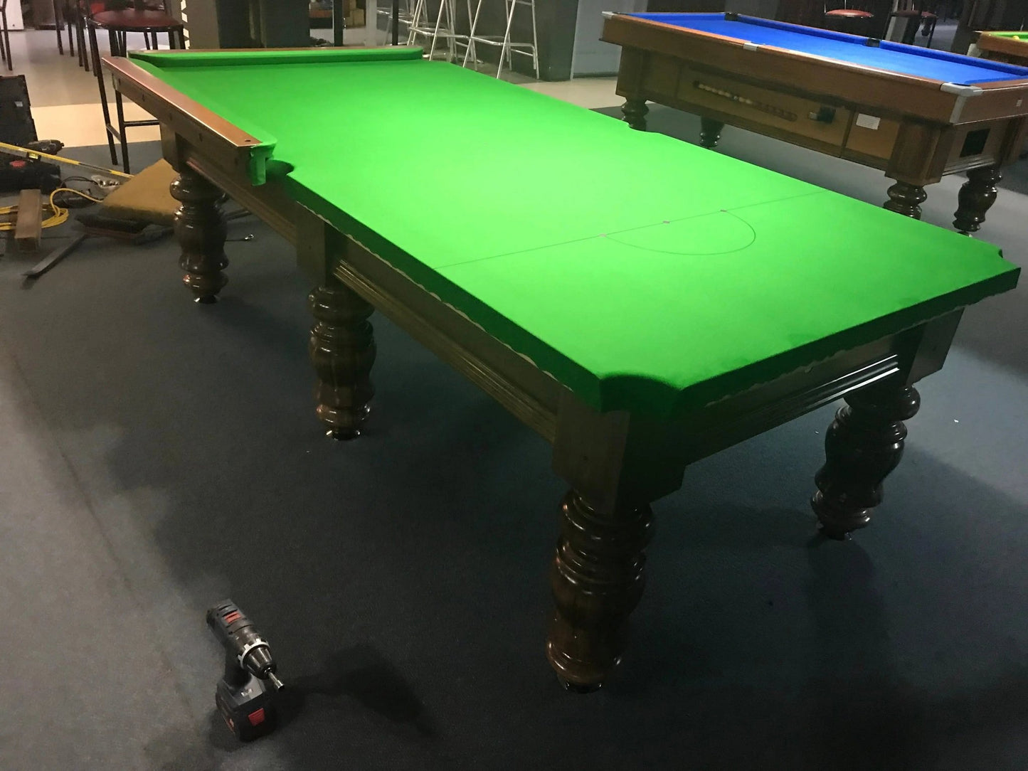 STRACHAN 6811 Competition Grade Spillguard Treatment Pool, Snooker, Billiards Table Cloth - Q-Masters