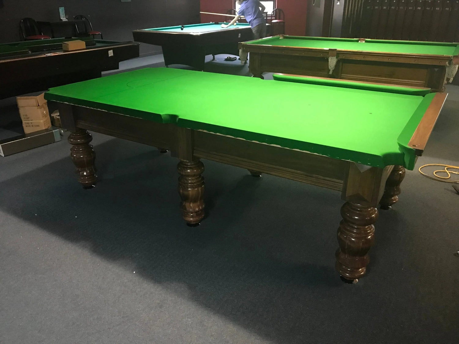 STRACHAN 6811 Competition Grade Spillguard Treatment Pool, Snooker, Billiards Table Cloth q-masters.myshopify.com